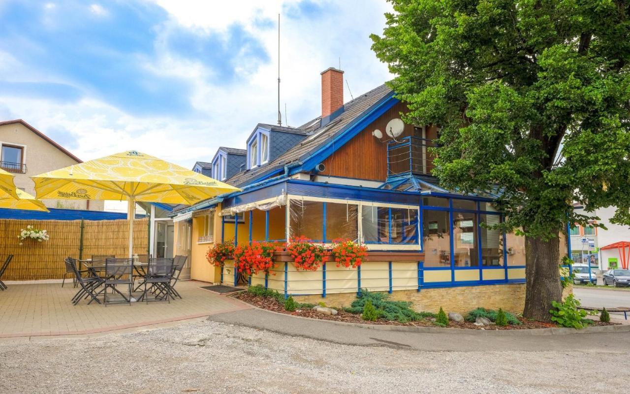 Penzion Kamenec Zakamenne Exterior foto