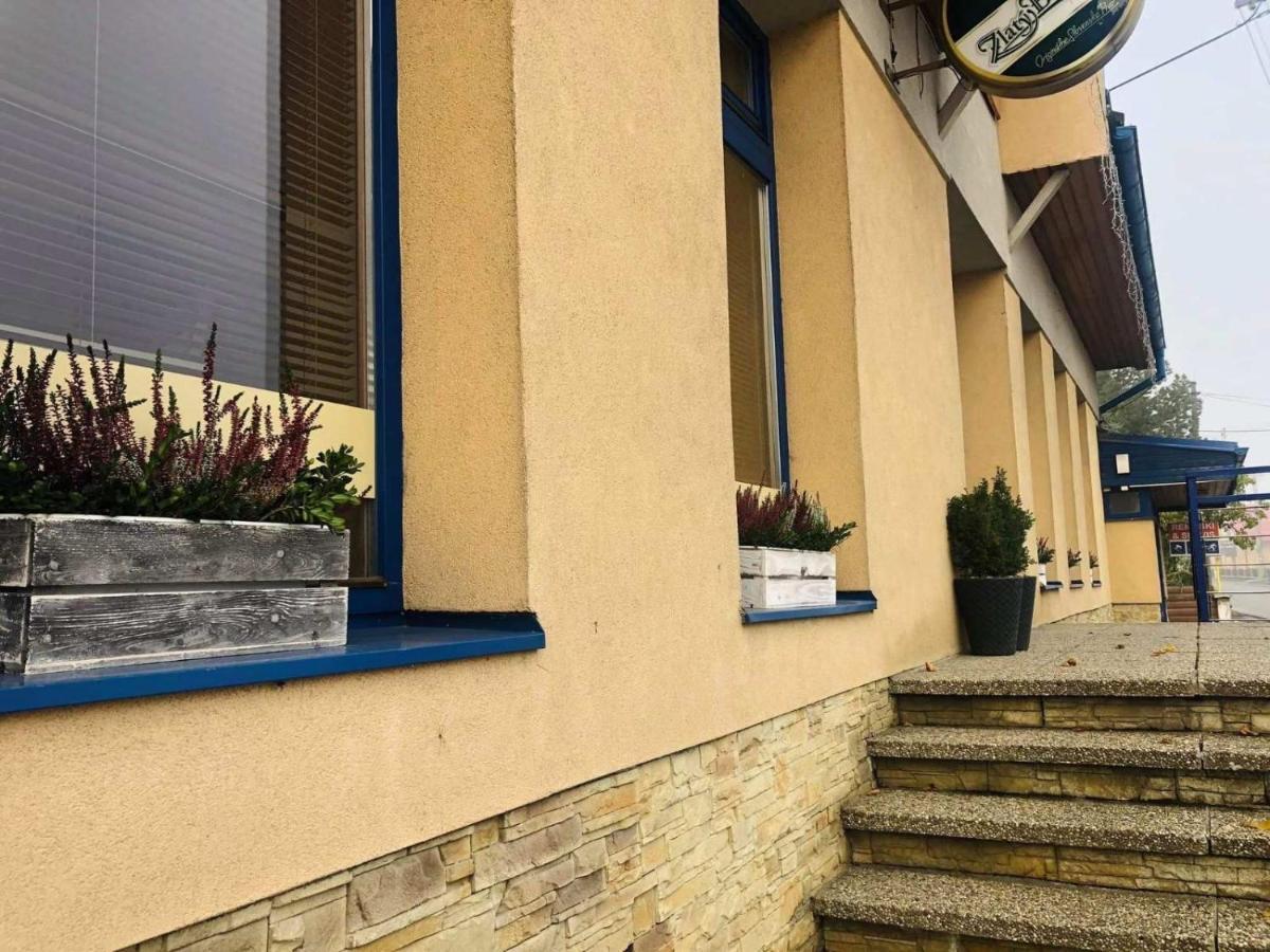 Penzion Kamenec Zakamenne Exterior foto